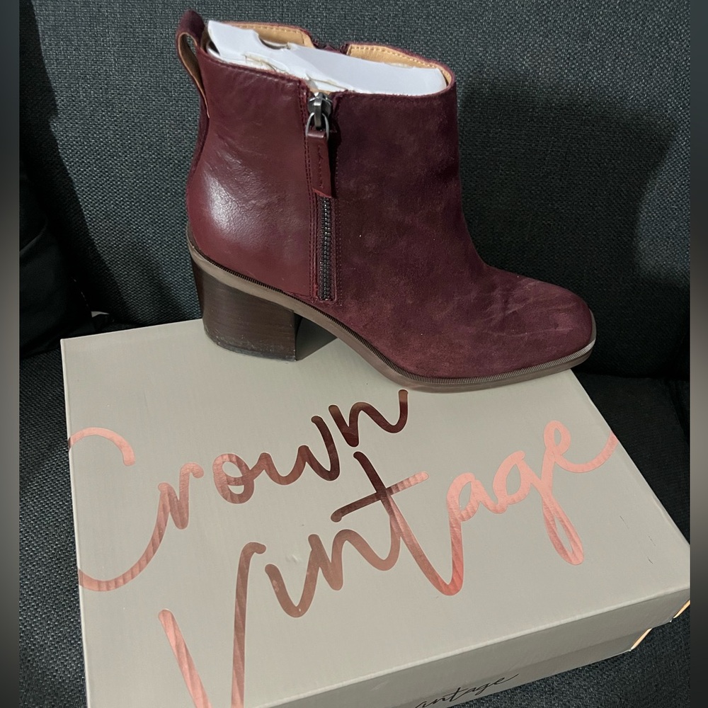 Brand New Women’s Boots Size 9